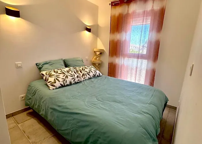 Apartment Les Pieds Dans L'eau